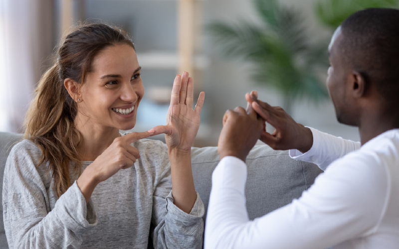 A importância da Libras para uma sociedade mais justa e inclusiva.